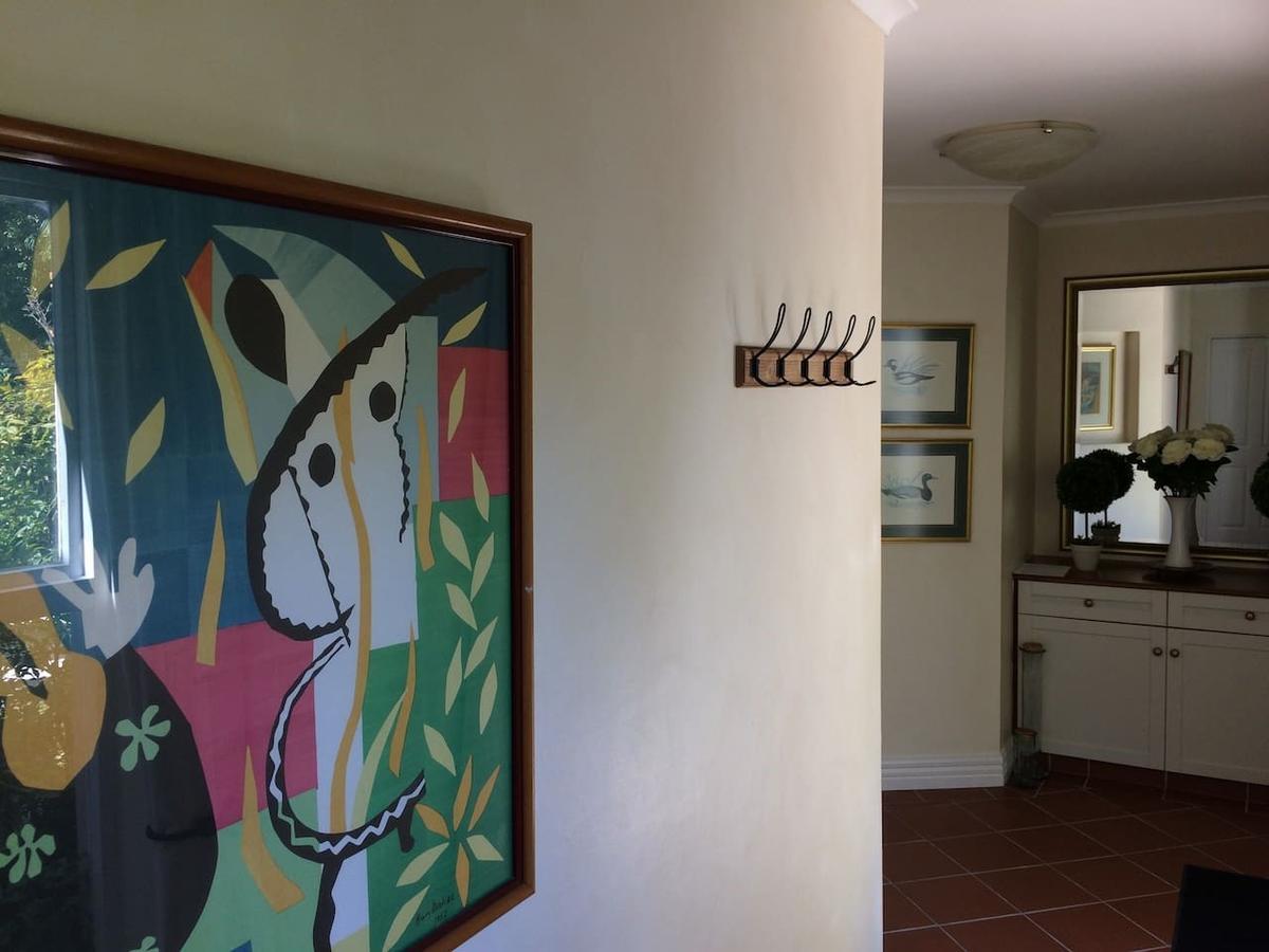 Camelot In Constantia Bed and Breakfast Κέιπ Τάουν Εξωτερικό φωτογραφία