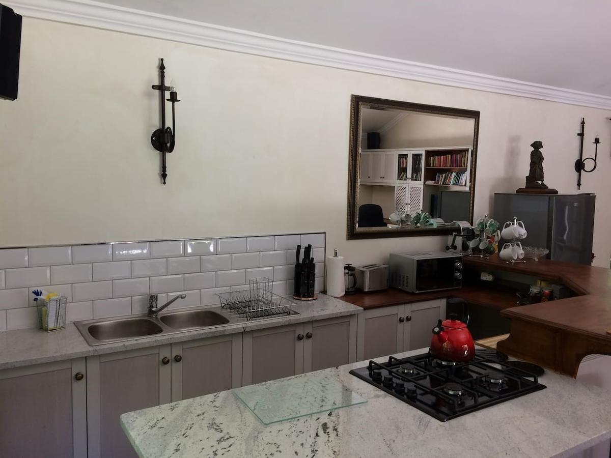 Camelot In Constantia Bed and Breakfast Κέιπ Τάουν Εξωτερικό φωτογραφία